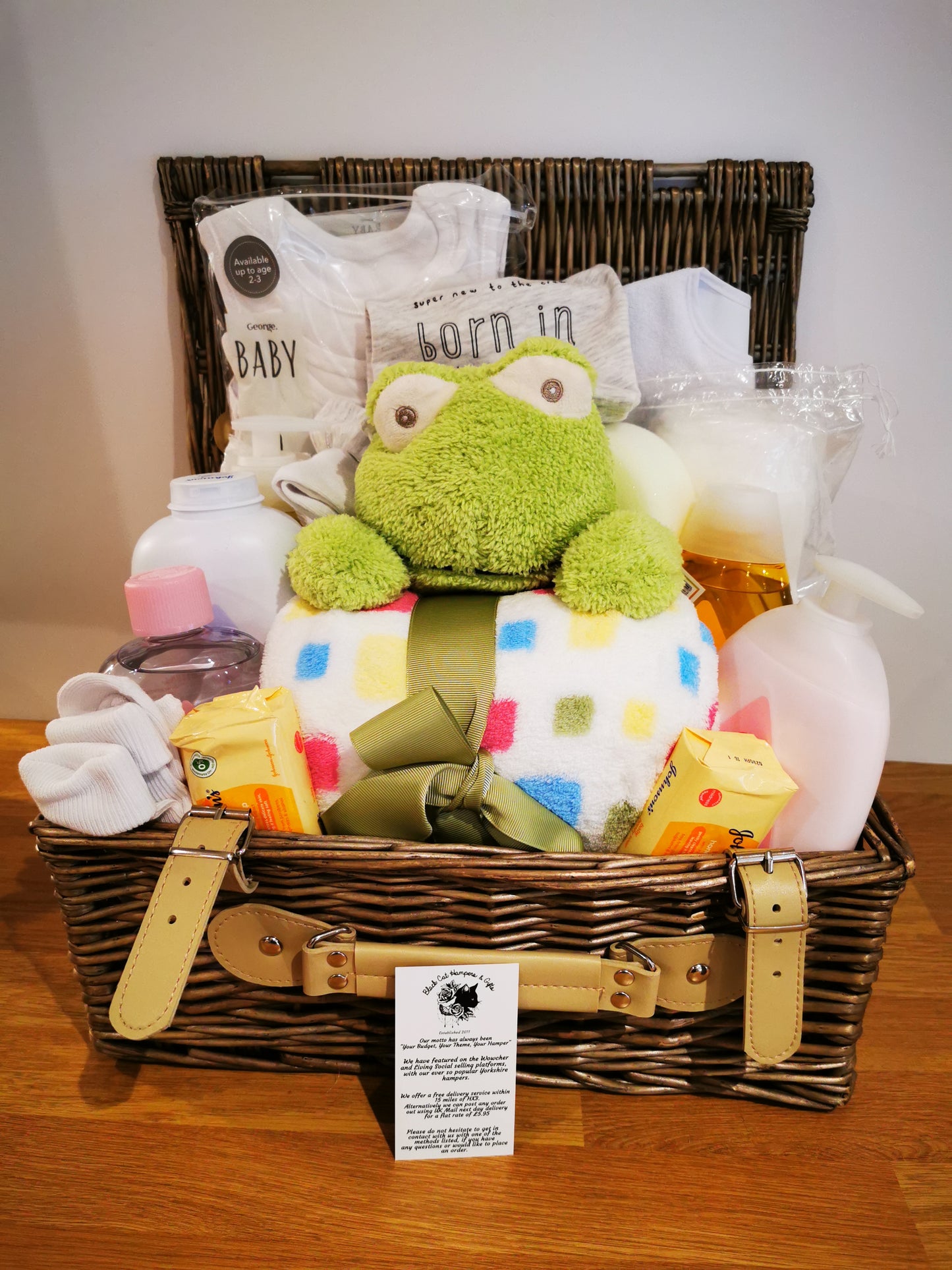 Luxury Gift Hamper - Deluxe Baby Hamper